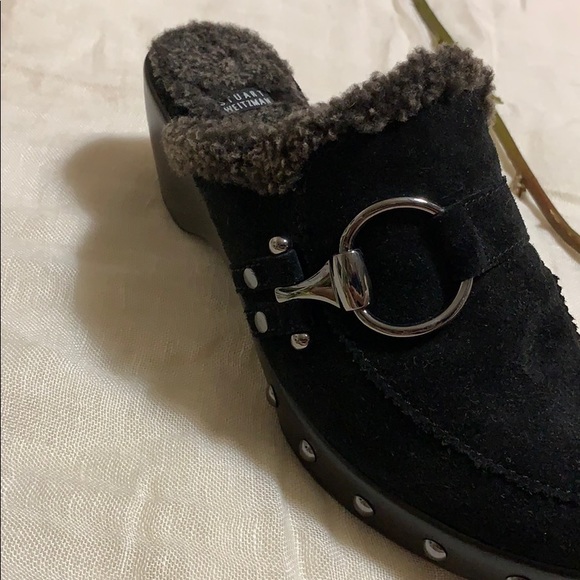 Stuart Weitzman Black Soft Slip-in Heels - Picture 4 of 4